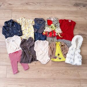 BABY GIRL CUTE AND SWEET FALL CLOTHING BUNDLE SIZES 6-12 MONTHS